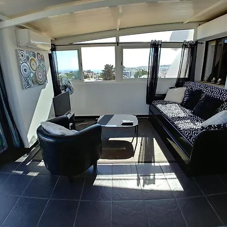 דירה Oura Panoramic Sea View Roof Top, Pisc, Plage 200m, Strip *