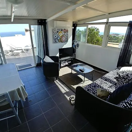דירה Oura Panoramic Sea View Roof Top, Pisc, Plage 200m, Strip *