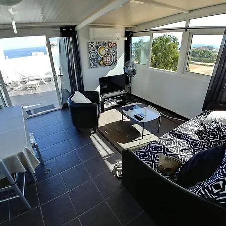 Oura Panoramic Sea View Roof Top, Pisc, Plage 200m, Strip דירה אלבופיירה
